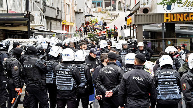 1 Mayıs’a coşkulu kutlama: İşçiler, emekçiler meydanlardaydı