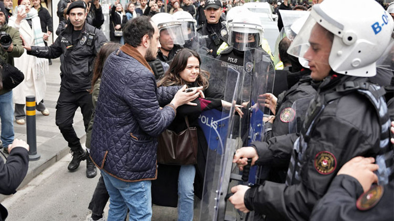 1 Mayıs’a coşkulu kutlama: İşçiler, emekçiler meydanlardaydı