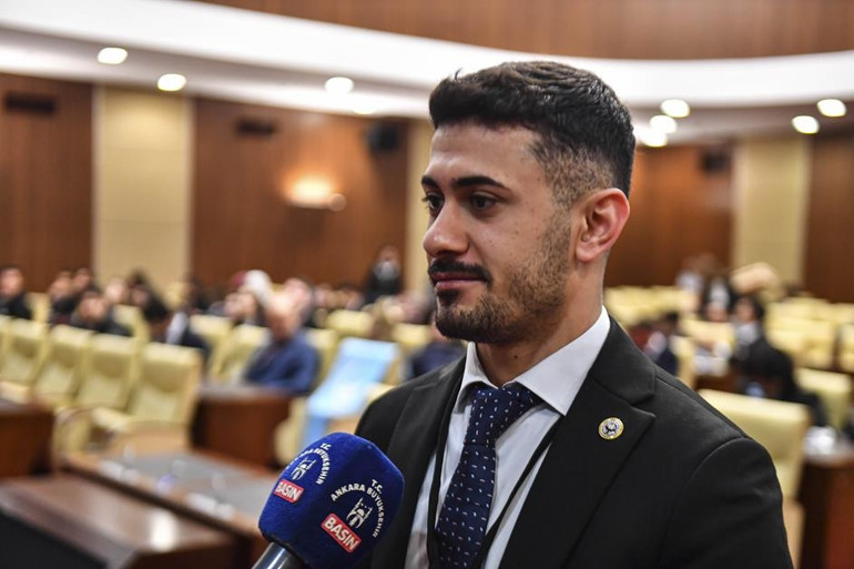 ABB Meclisi 4 gün gençlere emanet