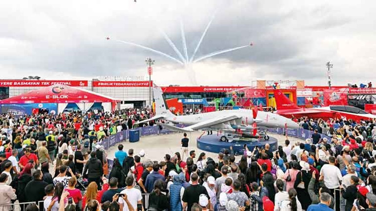 Cumhurbaşkanı Erdoğan KKTC’de: 2 devletli çözüm ortak vizyonumuz