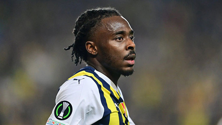 Fenerbahçede Mourinho dahil 16 isim ayrılıyor Sürpriz transfer gelişmesi