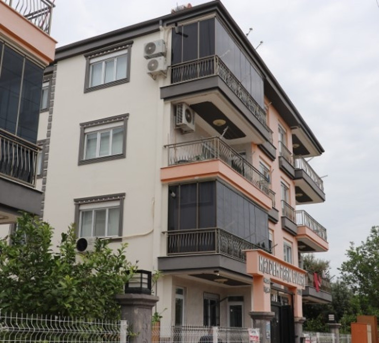Kiracıya şok Farkında olmadan imzaladı, eşyalarıyla birlikte sokakta kaldı