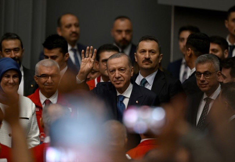 Cumhurbaşkanı Erdoğandan kentsel dönüşüm mesajı: Kimsenin kaprisleri ile artık vakit kaybedemeyiz