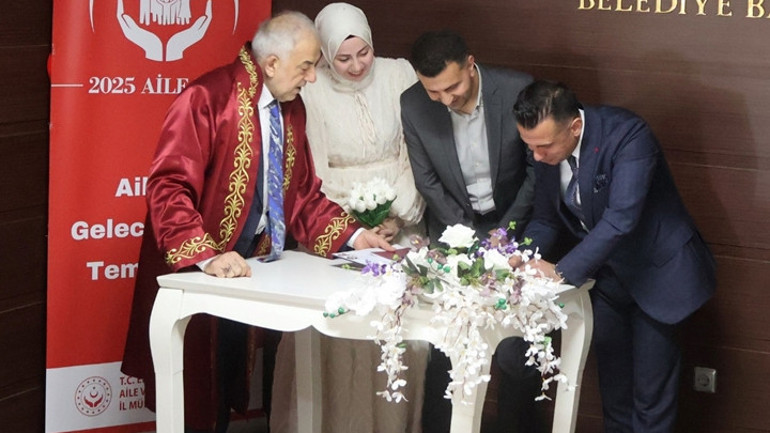 Nikah dairelerinde 05.05.2025 yoğunluğu yaşandı