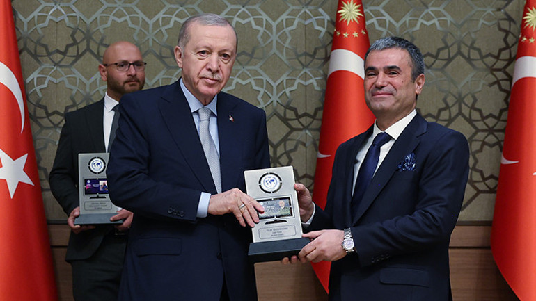 Cumhurbaşkanı Erdoğandan sokak röportajlarına sert tepki: Milleti tahrik ediyorlar