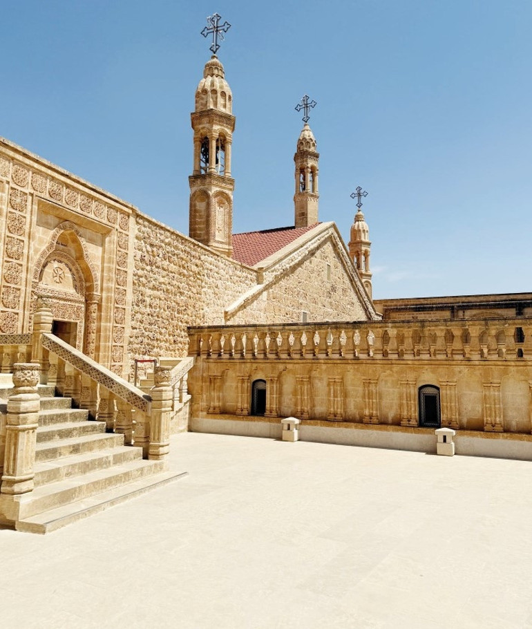 Beklemediğim bir parlaklık vardı Mardin’de