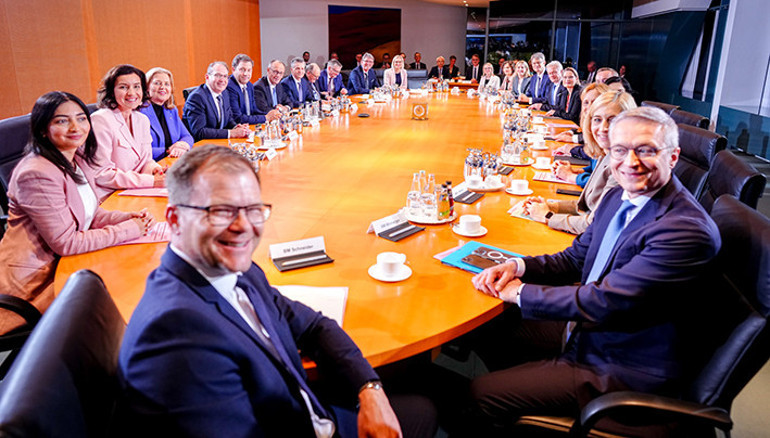 ‘Hükümetimizin başlangıcında bir sorun oldu’