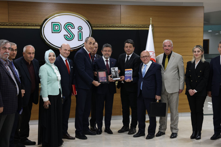 ANKABİRden Bakan Yumaklıya ziyaret