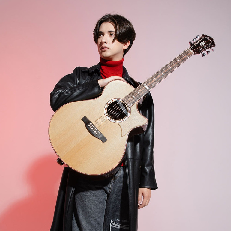 Müziğin ritmine kulak ver