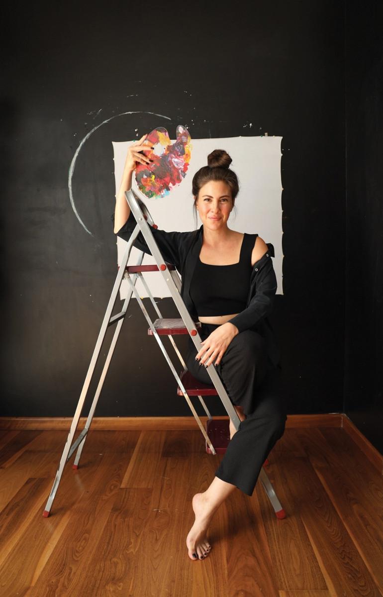 Müziğin ritmine kulak ver