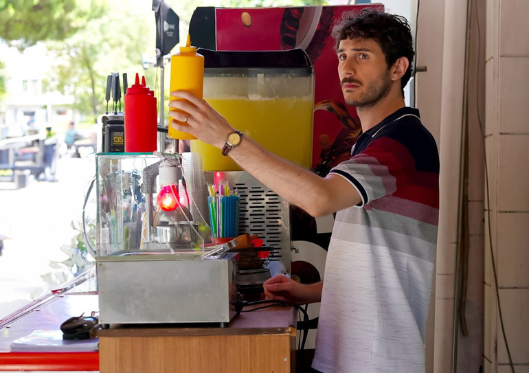 Sıcak sohbetle Zerre alakası yok