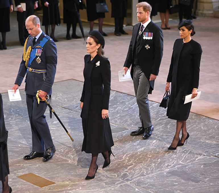 Karısı barışsınlar diye gözyaşı döküyor ama... O sabırla intikam saatini bekliyor: Babamızın cenazesine bile gelmesinler