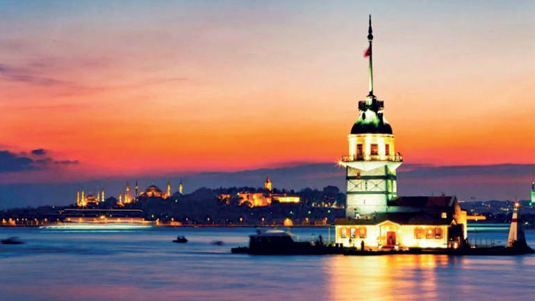 Kültür ve Turizm Bakanı Ersoy: “Depreme karşı ortak miras seferberliğindeyiz”... Onarılmasa belki de Kız Kulesi çökmüştü