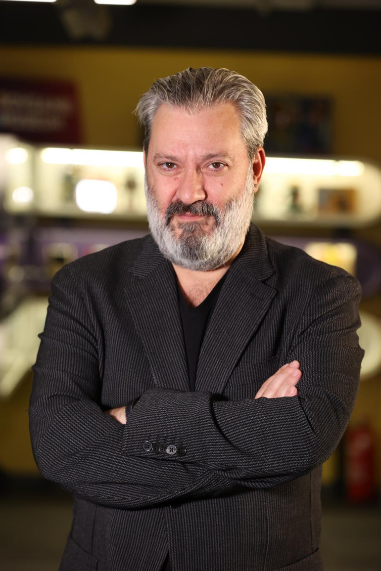 Epik bir hikayeyi modern bir hayale dönüştürdüler