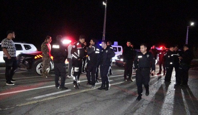 Yaptığını gören polisler şaşkına döndü: Ehliyetine 2060 yılına kadar el konuldu