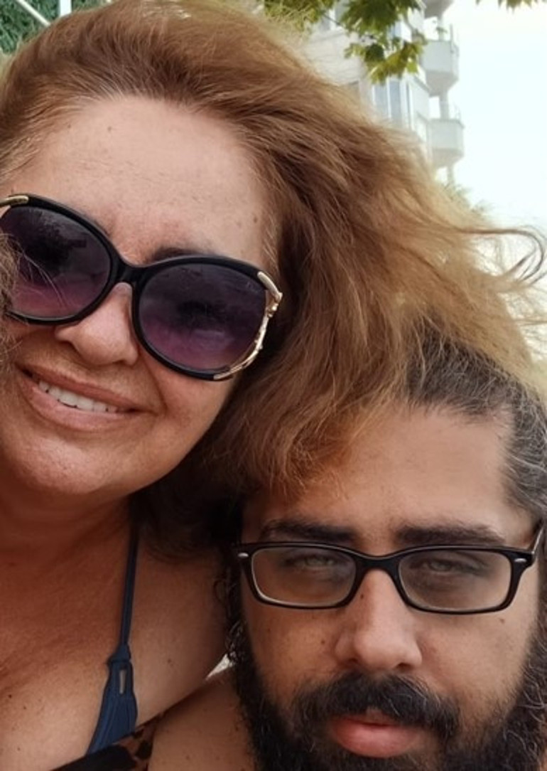 Ayşe Minenin isyanı: Oğlum çok hasta ne olur tahliye edin