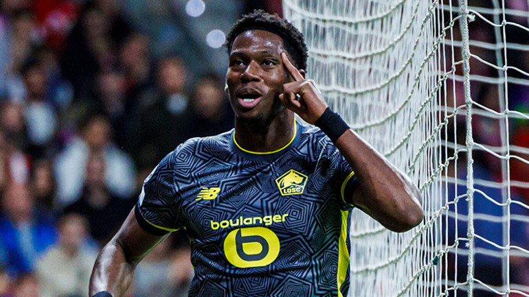 Süper Lig devleriyle anılan Jonathan Davidin talepleri şok etti Napoli masadan kalktı