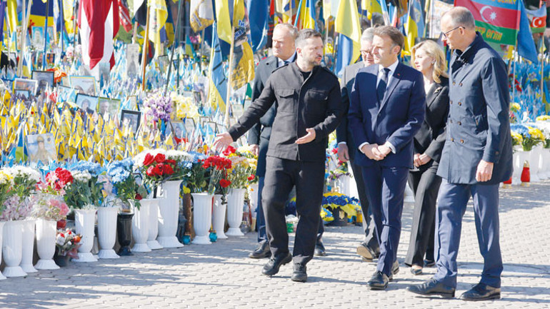 Putin adres gösterdi Erdoğan liderlerle görüştü: Barış için yeniden İstanbul