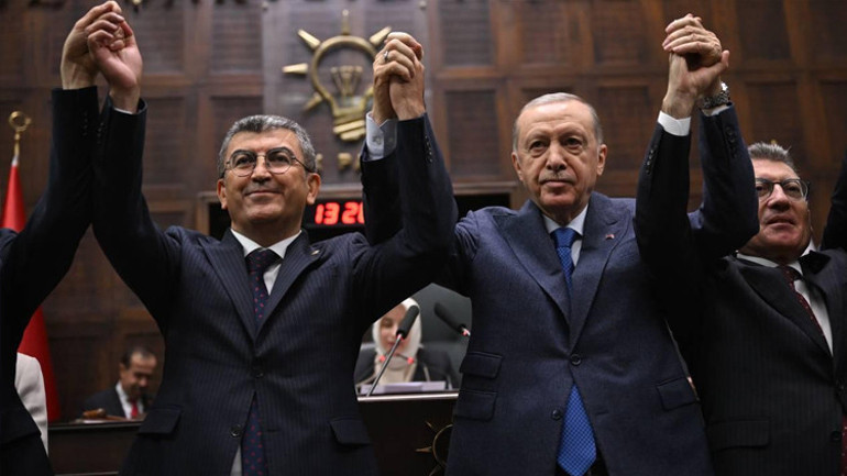 Hasan Ekici kimdir, hangi partideydi Milletvekili Hasan Ekici partisinden istifa ederek AK Parti’ye katıldı