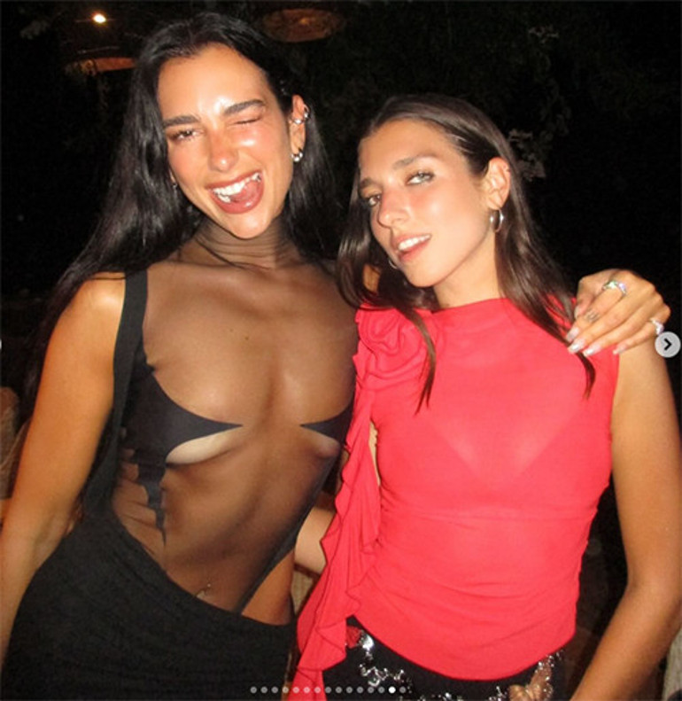 Ünlü şarkıcının mutlu günü.. Kalbinde hem büyük aşkına hem kardeşlerine yer var: İyi ki doğdun Rinuşum