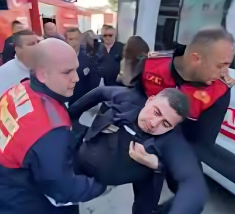 Anne ve iki çocuğu esrarengiz yangında ölmüştü İtfaiyeci babayı ele veren görüntü... Uyanmamaları için bunu yapmış