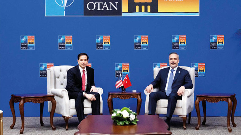 Antalya’da gündem Rusya... Fidan: Barış konusunda umutluyum