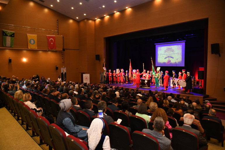 Yıl sonuna zengin etkinlik