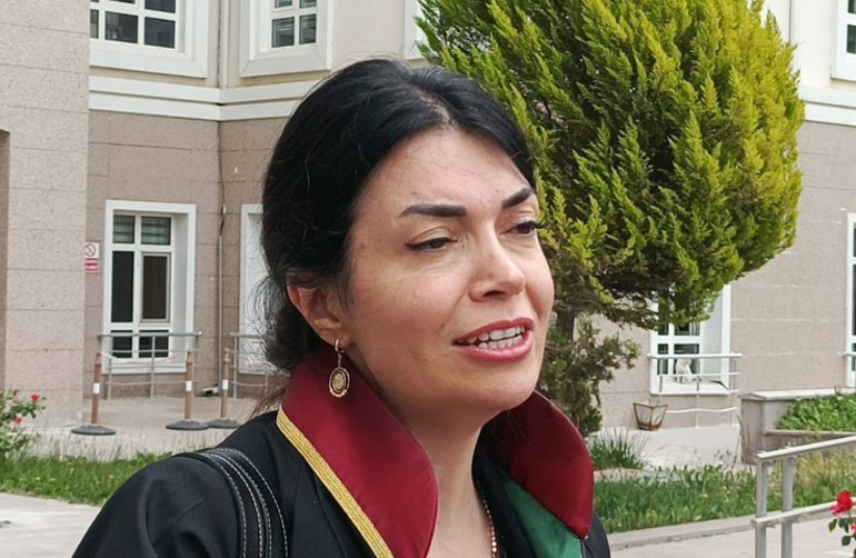 Özlemin eski eşine ağırlaştırılmış müebbet... Patrona verilen cezaya tepki: Bıçağı veren pavyon sahipleri