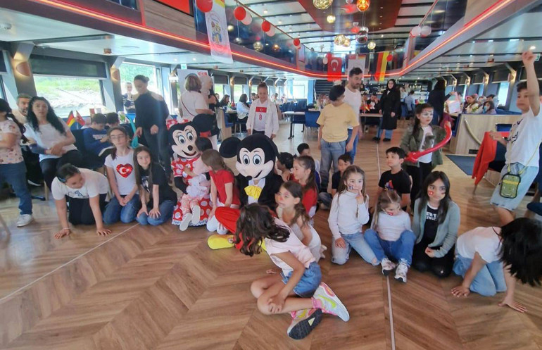 Almanya’da yediden yetmişe unutulmaz 19 Mayıs