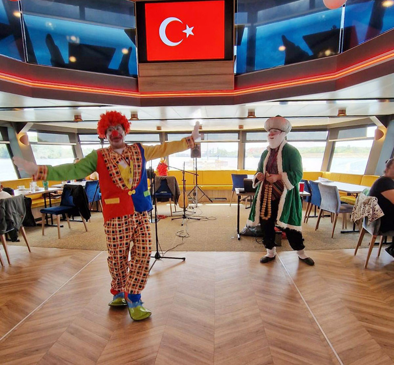Almanya’da yediden yetmişe unutulmaz 19 Mayıs