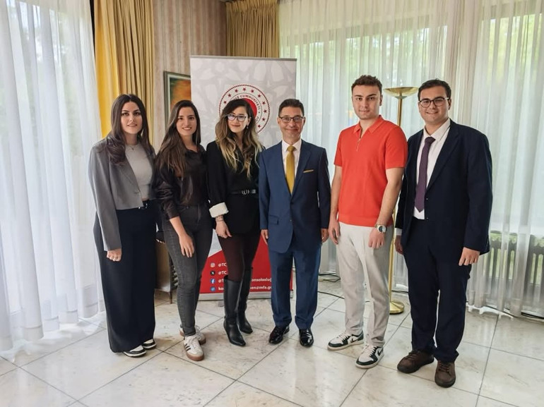 Almanya’da yediden yetmişe unutulmaz 19 Mayıs