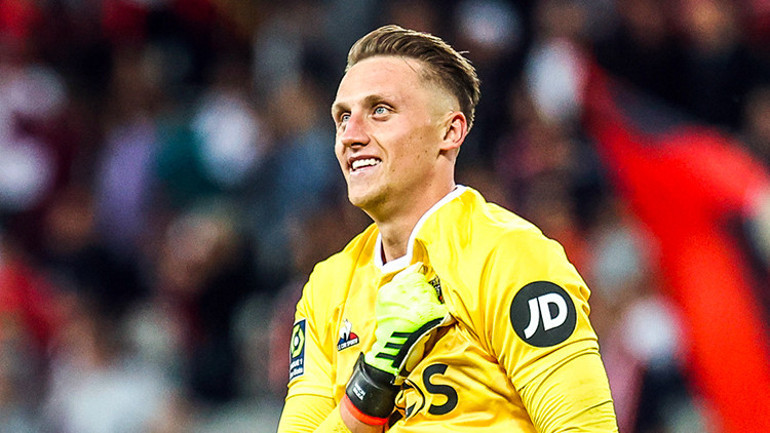 Galatasarayda kaleci transferi için düğmeye basıldı Marcin Bulka için görüşmeler başladı