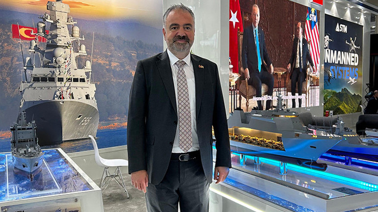 Türk donanmasının yeni gözdelerinden STM Çok Maksatlı Destek Gemisi tanıtıldı