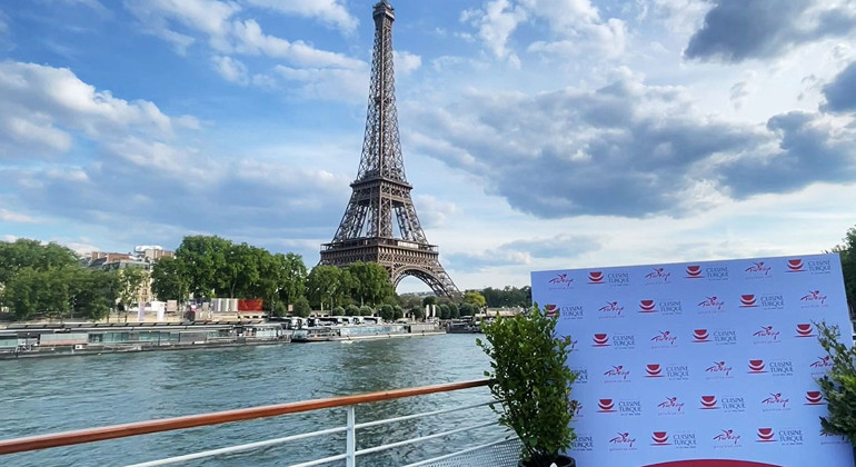 Paris’te Türk mutfağı lezzetleri