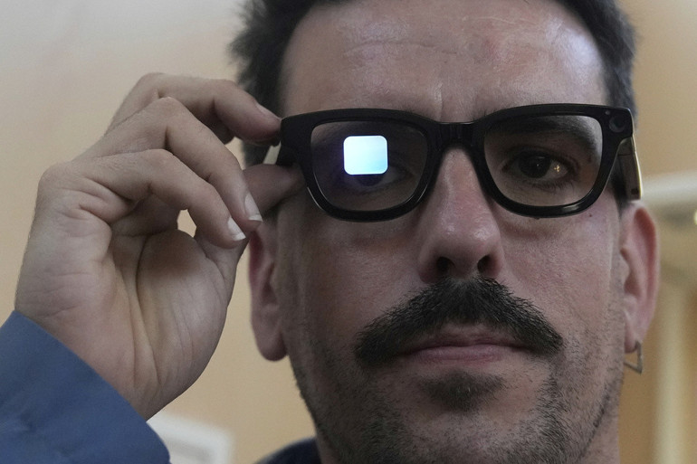 Googleın efsane kurucusu Sergey Brin, sahalara itirafla döndü: Çok hata yaptım | Google I/O 2025te akıllı gözlük atağı: Android XR görücüye çıktı