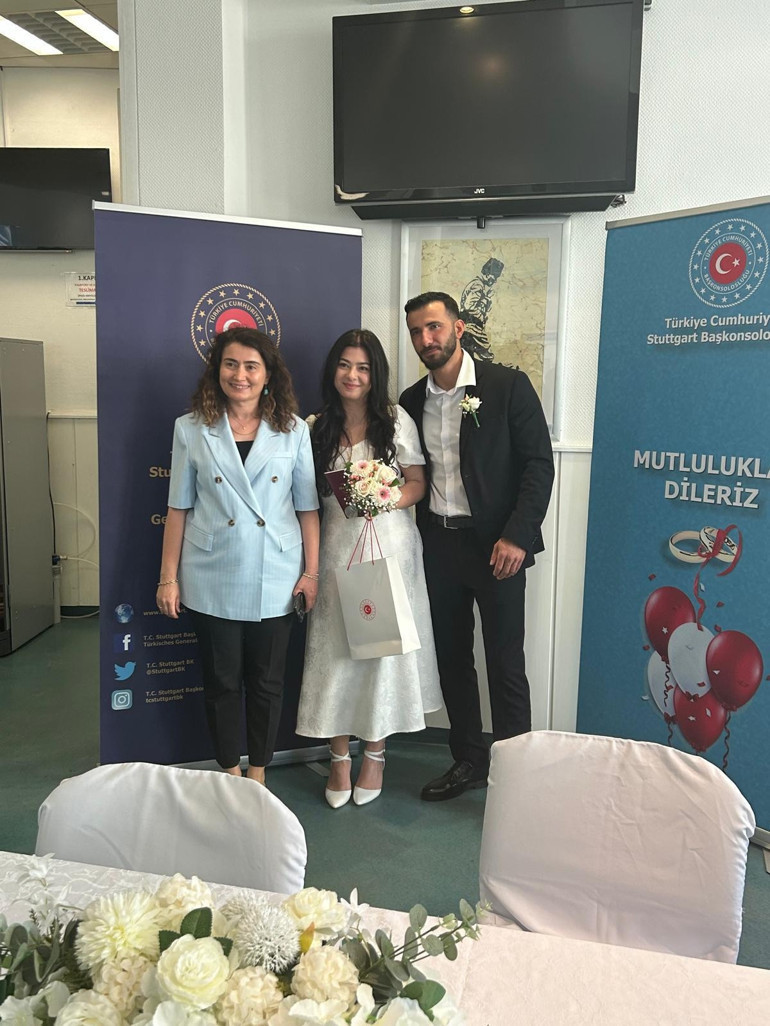 Stuttgart’ta Aile Günü: 65 yıllık evliliğe cüzdan, gençlere nikâh