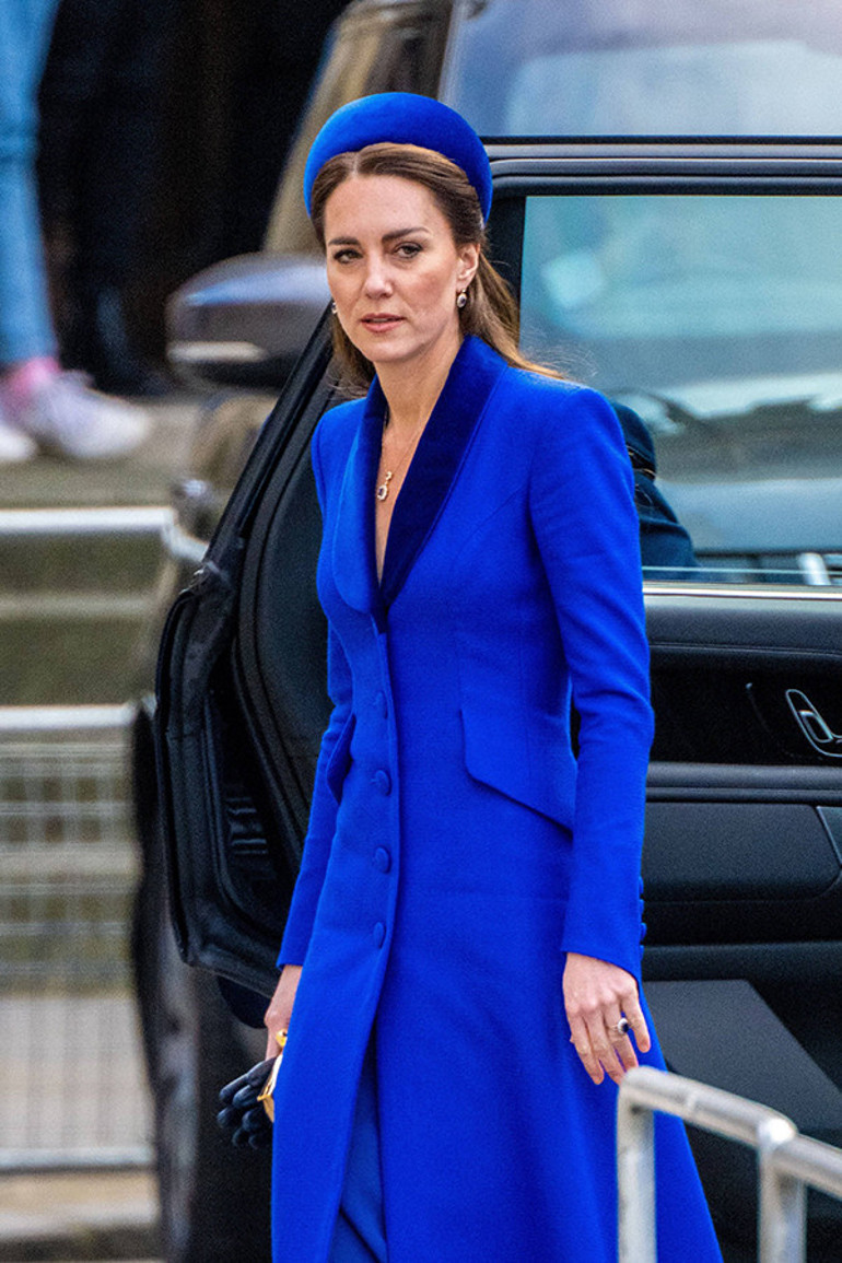 Kraliçelik yolunda emin adımlarla ilerliyor… Başına tacını kondurdular