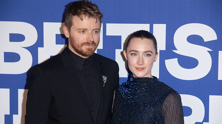 Geçen yıl nikah masasına oturmuştu: Ünlü oyuncu ilk bebeğine hamile