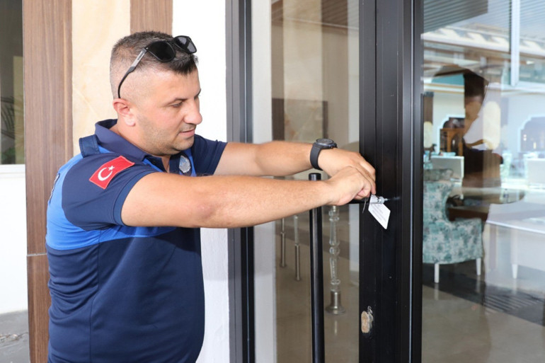 Ümit Uysal: “Taviz yok, mühür var.” İl Emniyet Müdürü beni niye aradı