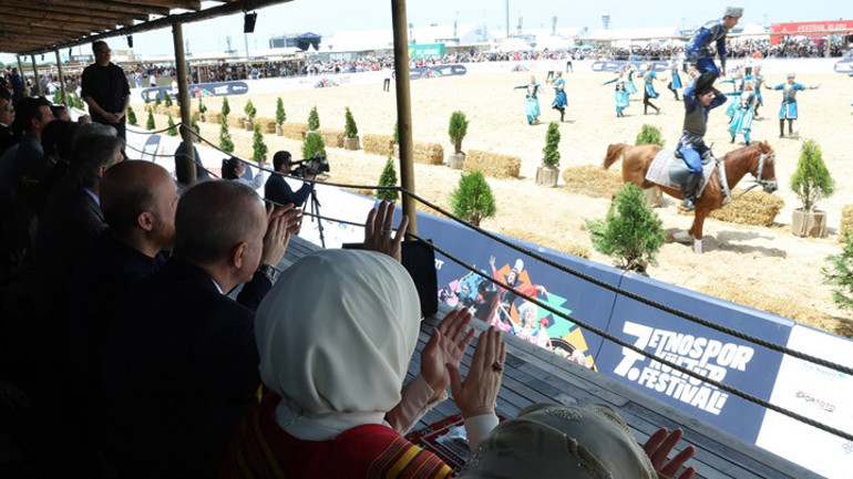 Cumhurbaşkanı Erdoğan, 7. Etnospor Kültür Festivalini ziyaret etti