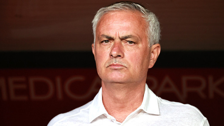 Küme düşen Hataya 4 gollü yenilgisi sonrası sert sözler: Mourinho kalırsa Fenerbahçe geleceğini kaybeder
