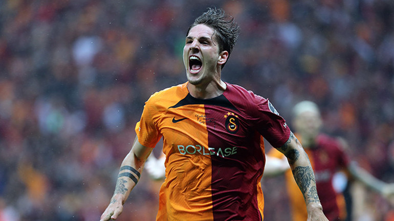 Zaniolo İtalyayı karıştırdı: Rakip takımın soyunma odasını bastı, genç futbolcuları yumrukladı