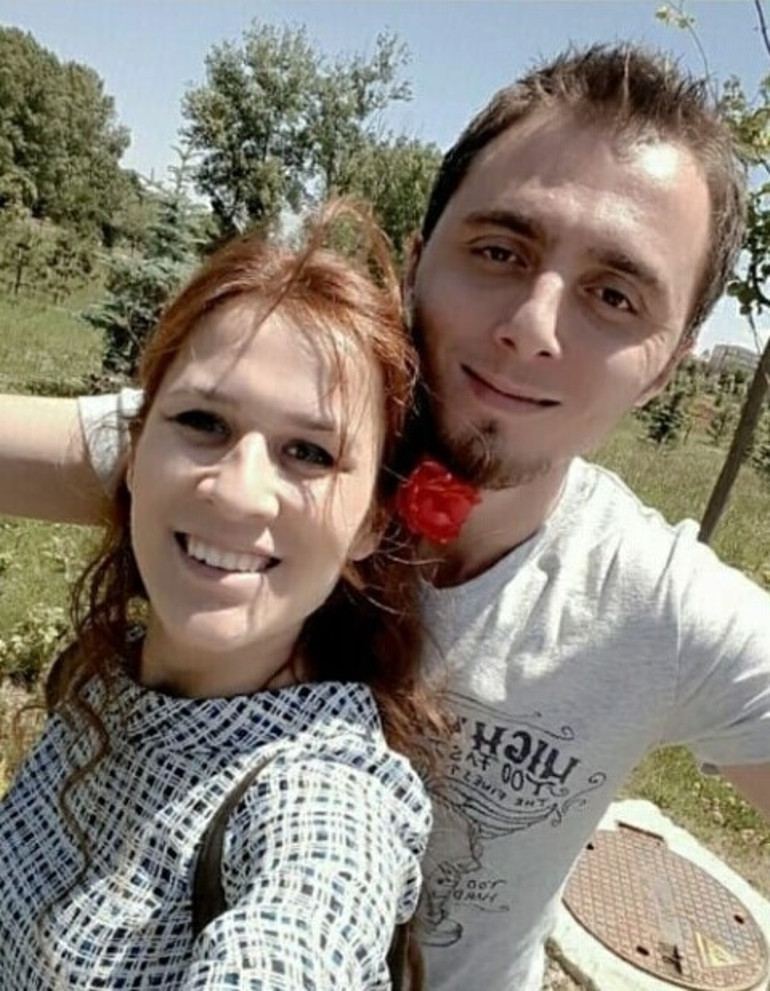 Üzerine duvar devrilen doktor ve eşi hayatını kaybetmişti... Kahreden detay ortaya çıktı: Aşkları çocuk yaşta başlamış