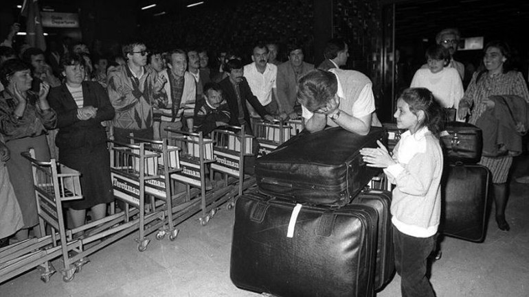 Türklerin hafızalarında derin izler bıraktı, zorunlu göçün üstünden tam 36 yıl geçti
