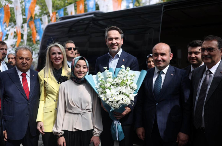 Enerji ve Tabii Kaynaklar Bakanı Bayraktar, Türkiyenin enerji vizyonunu anlattı