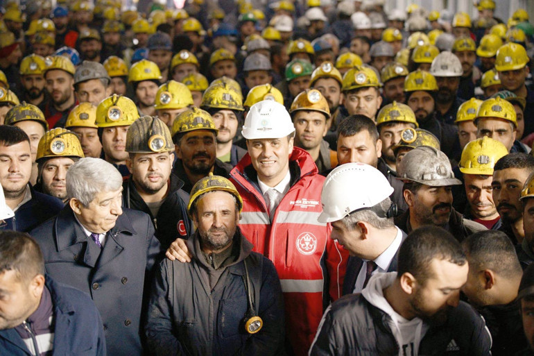 Manisa Belediye Başkanı Zeyrek: Babam siyasete girmemi istemedi