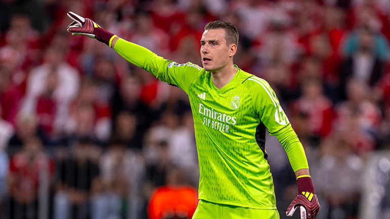 Galatasaray kaleci transferinde listenin 1 numarasını belirledi Kesenin ağzı ardına kadar açıldı