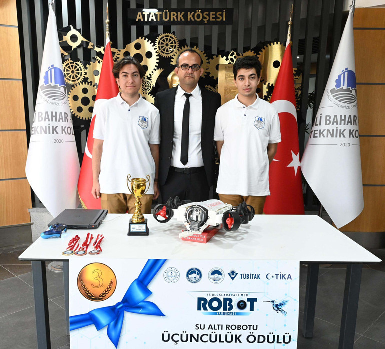 CNC tezgâhında robot yaptılar
