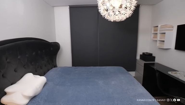 Evi kentsel dönüşüme girdi taşınmak zorunda kaldı... Ünlü şarkıcı yeni yuvasının kapılarını açtı