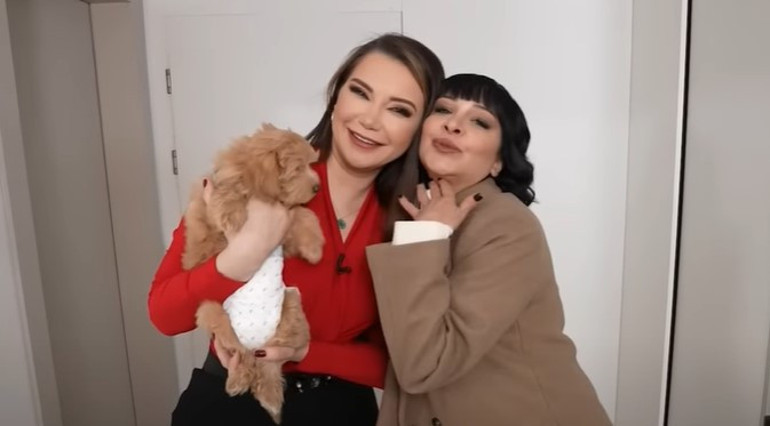 Evi kentsel dönüşüme girdi taşınmak zorunda kaldı... Ünlü şarkıcı yeni yuvasının kapılarını açtı